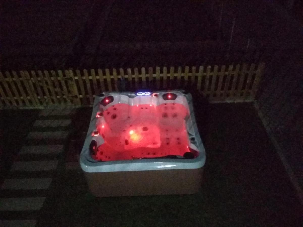 Apartamento Rural Casa Paco Con Jacuzzi Exterior Y Barbacoa Ainsa Exterior photo