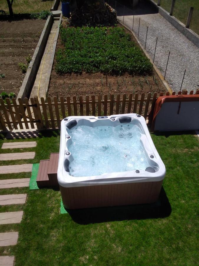 Apartamento Rural Casa Paco Con Jacuzzi Exterior Y Barbacoa Apartment Ainsa Exterior photo